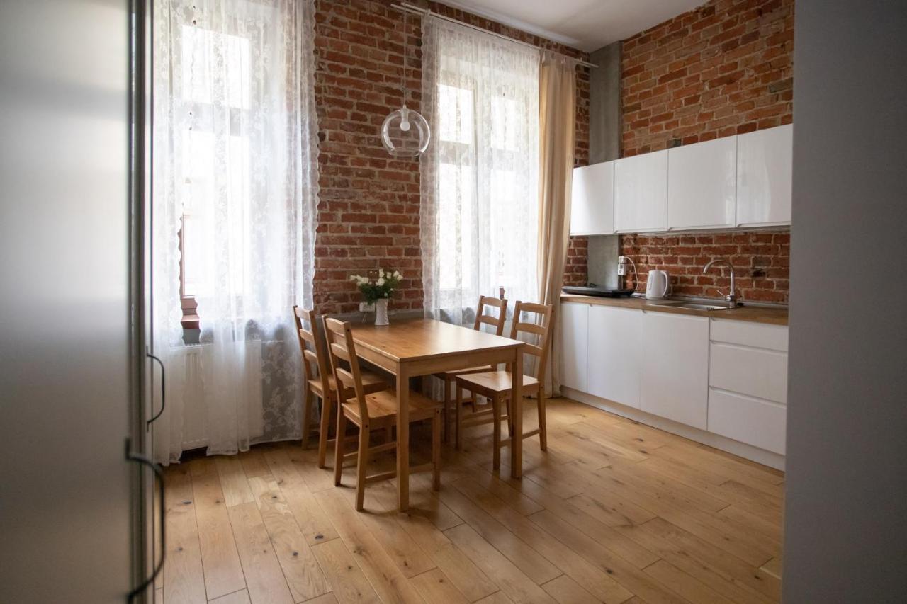 לודז' Apartament Apretura By Good Time מראה חיצוני תמונה